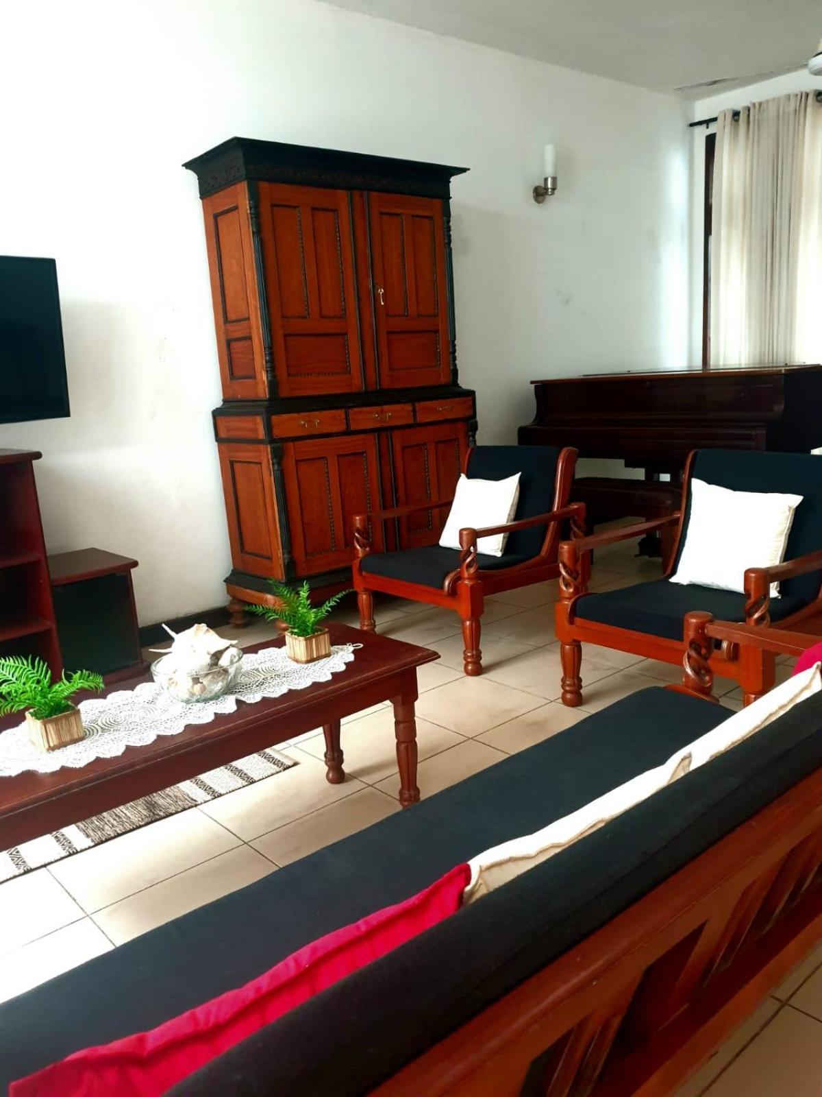 Chelsea Villa Bnb Colombo Luaran gambar