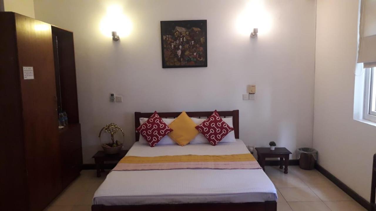 Chelsea Villa Bnb Colombo Luaran gambar