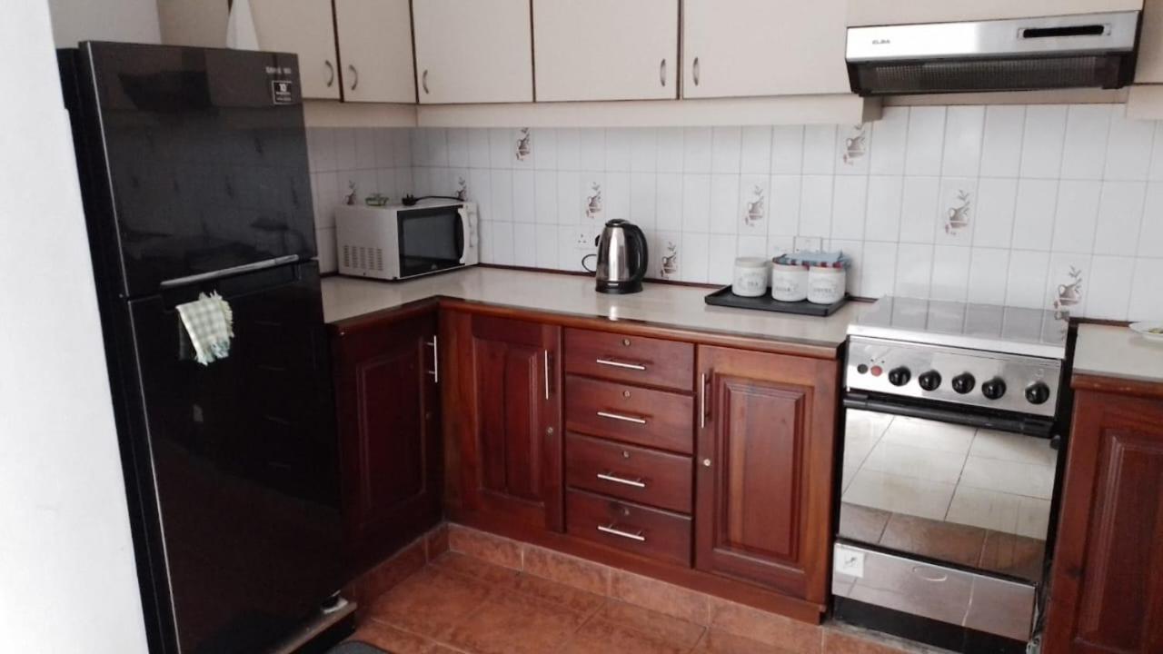 Chelsea Villa Bnb Colombo Luaran gambar